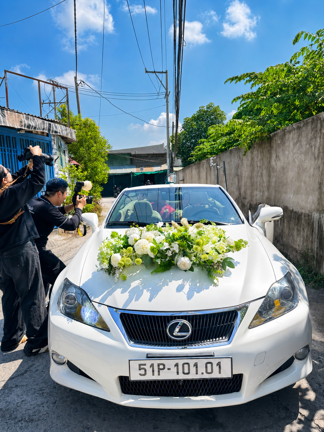 Thuê xe hoa Hóc Môn Hồ Chí Minh