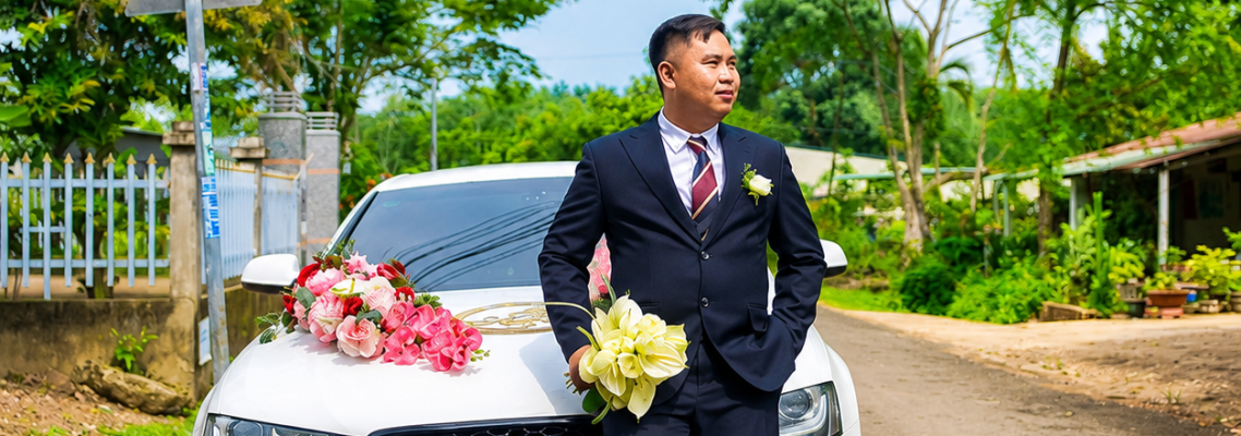 Nên thuê xe hoa mui trần hay xe hoa sedan?