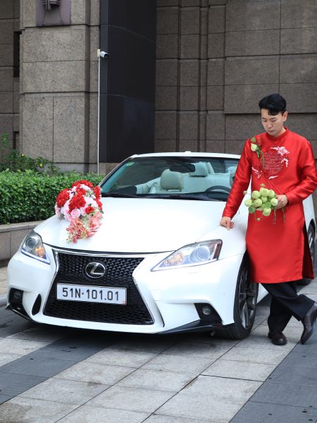 Thuê xe hoa mui trần Lexus Quận 5 Hồ Chí Minh