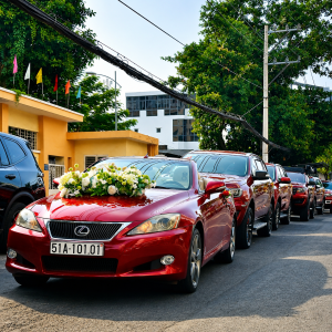 Xe hoa lexus đỏ (5)
